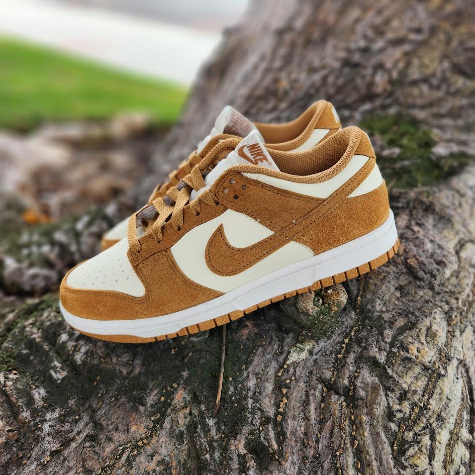 W Nike Dunk Low 'WHEAT' – PRIVATE SNEAKERS