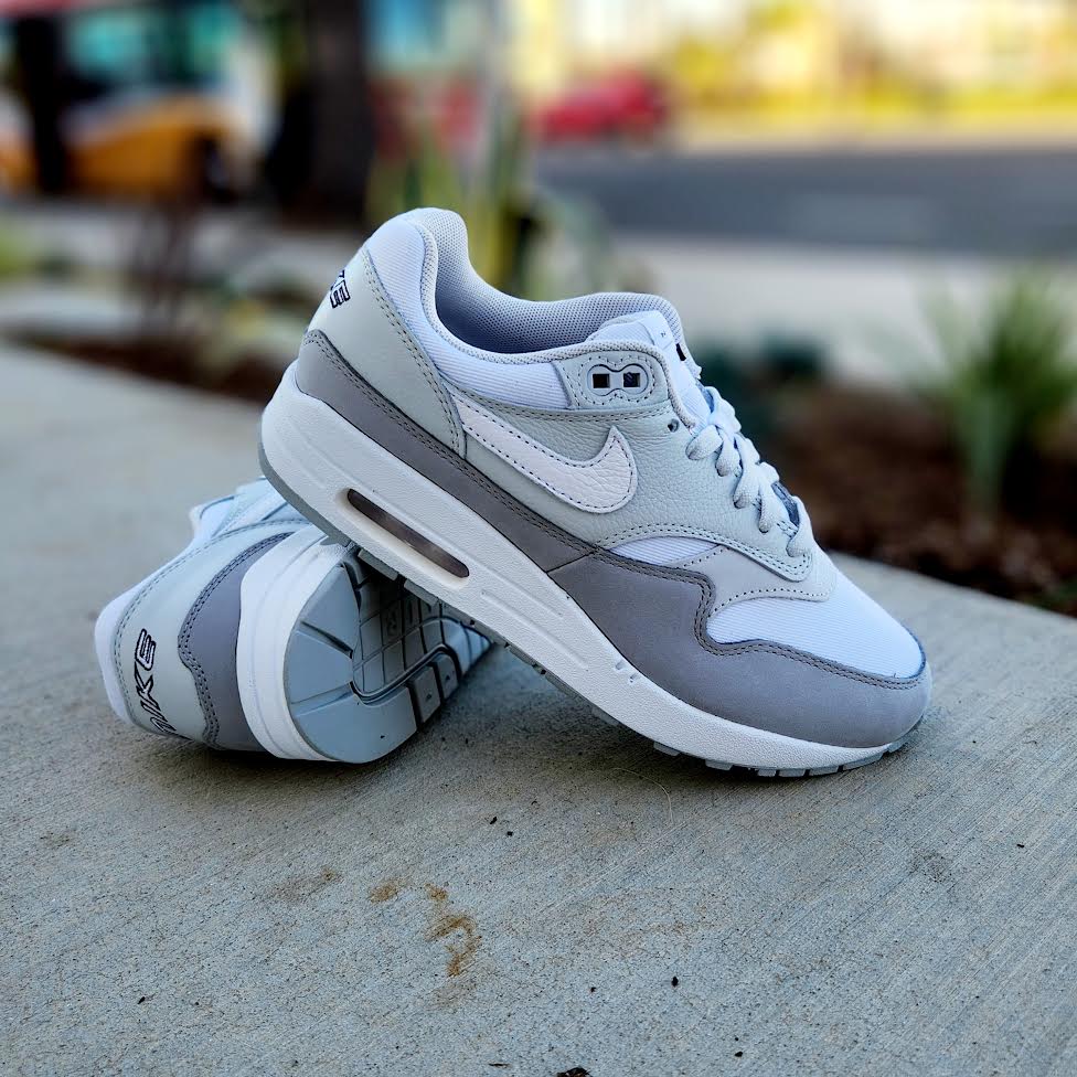 W NIKE AIR MAX 1 '87 LX NBHD