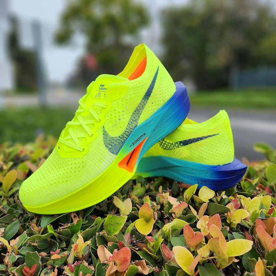 Nike Men s Vaporfly 3 Volt 12 D