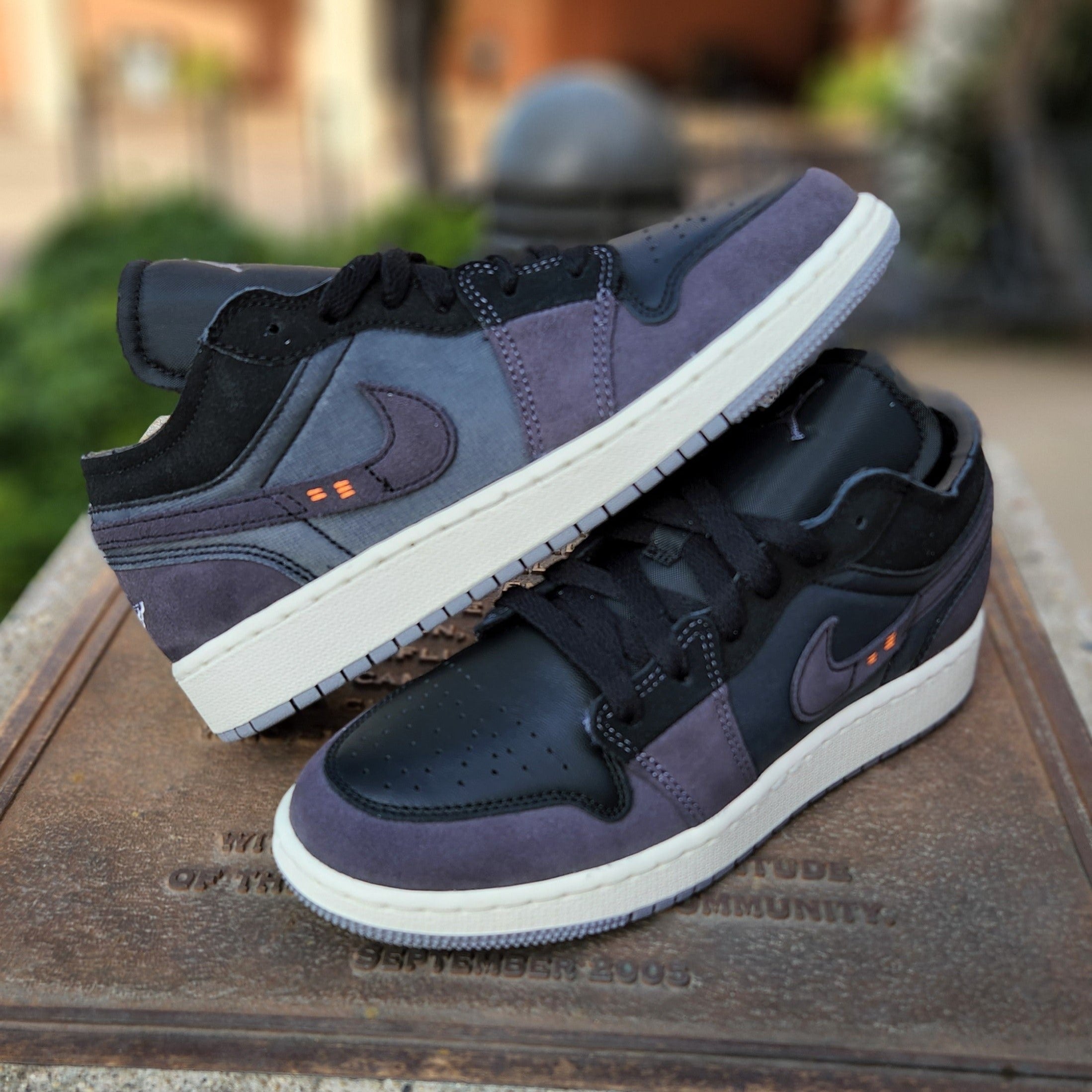 Air Jordan 1 Low SE Craft GS Inside Out Black