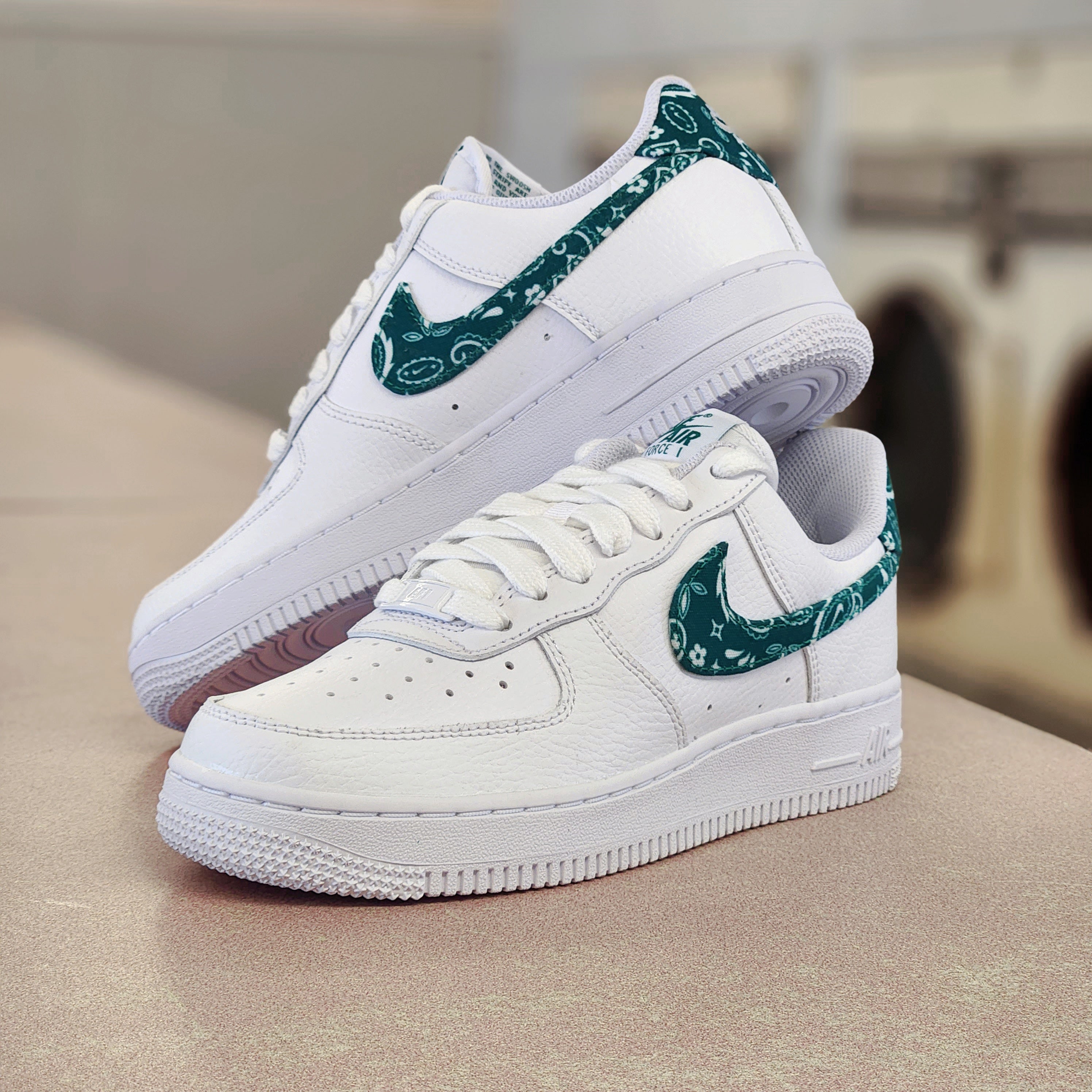 Women Nike Air Force 1 Low Green Paisley – PRIVATE SNEAKERS