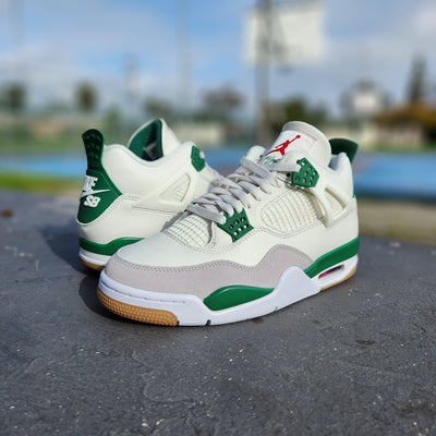 Nike SB × Air Jordan 4 “Pine Green”【新品】