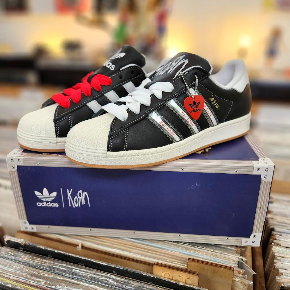 ADIDAS SUPERSTAR KORN