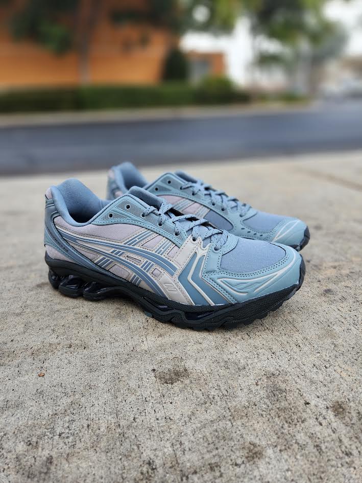 ASICS GEL-KAYANO 14