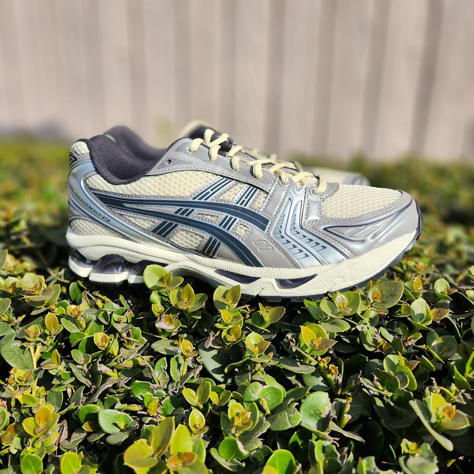 ASICS Gel-Kayano 14