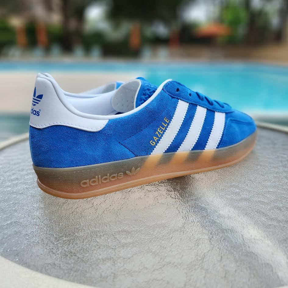 GAZELLE INDOOR 'POOL BLUE'