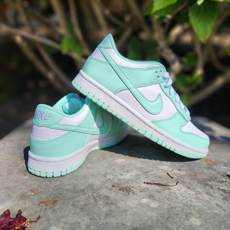 Pastel nike dunks best sale