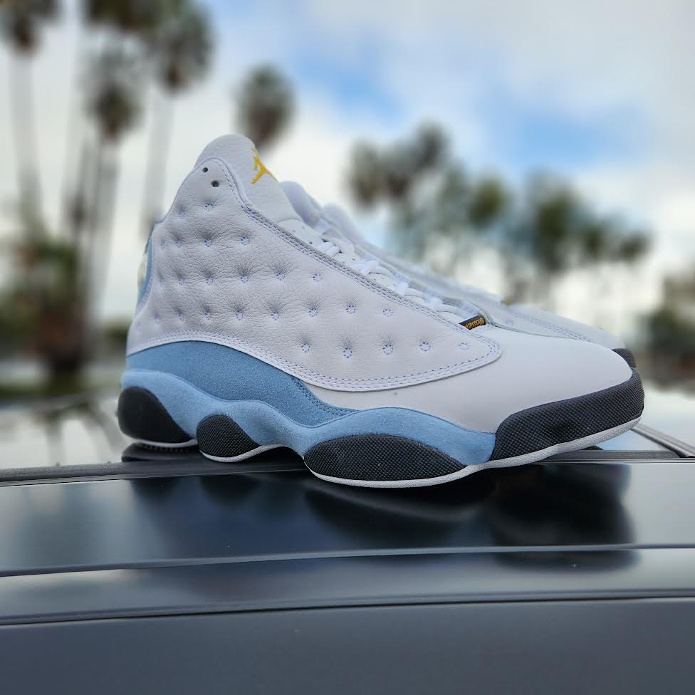 Jordan retro 13 carolina blue hotsell