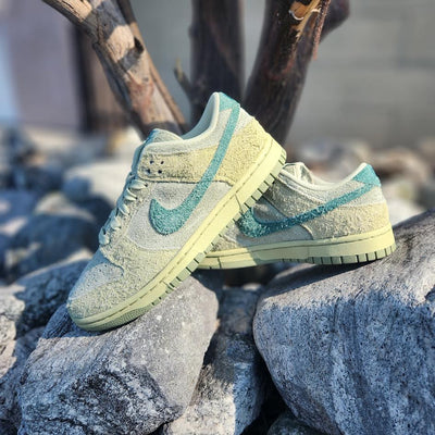 W Nike Dunk Low 'Olive Aura'