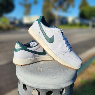 W Air Jordan 1 Low OG "Oxidized Green"