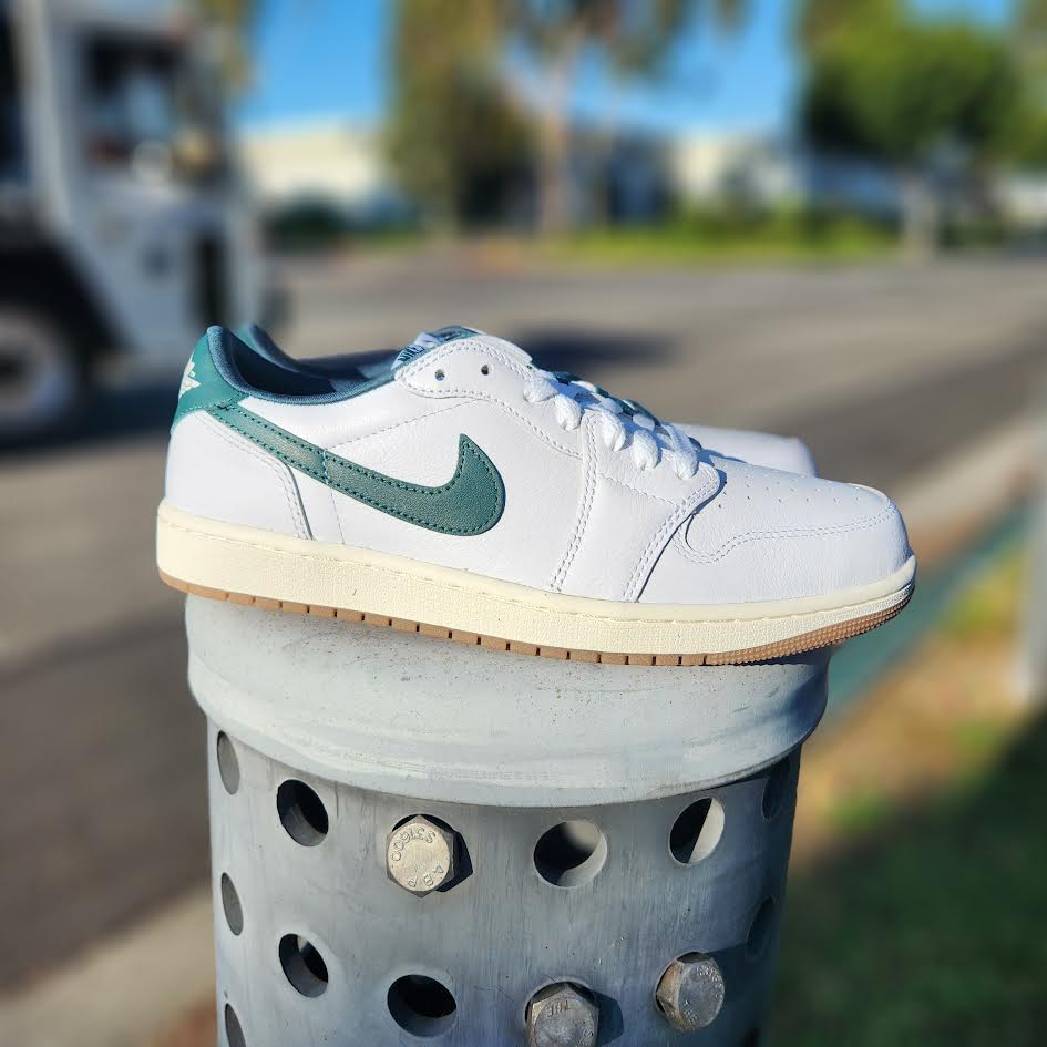 W Air Jordan 1 Low OG "Oxidized Green"