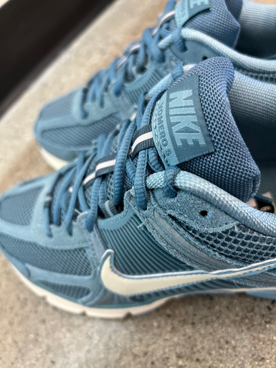 Nike Zoom Vomero 5