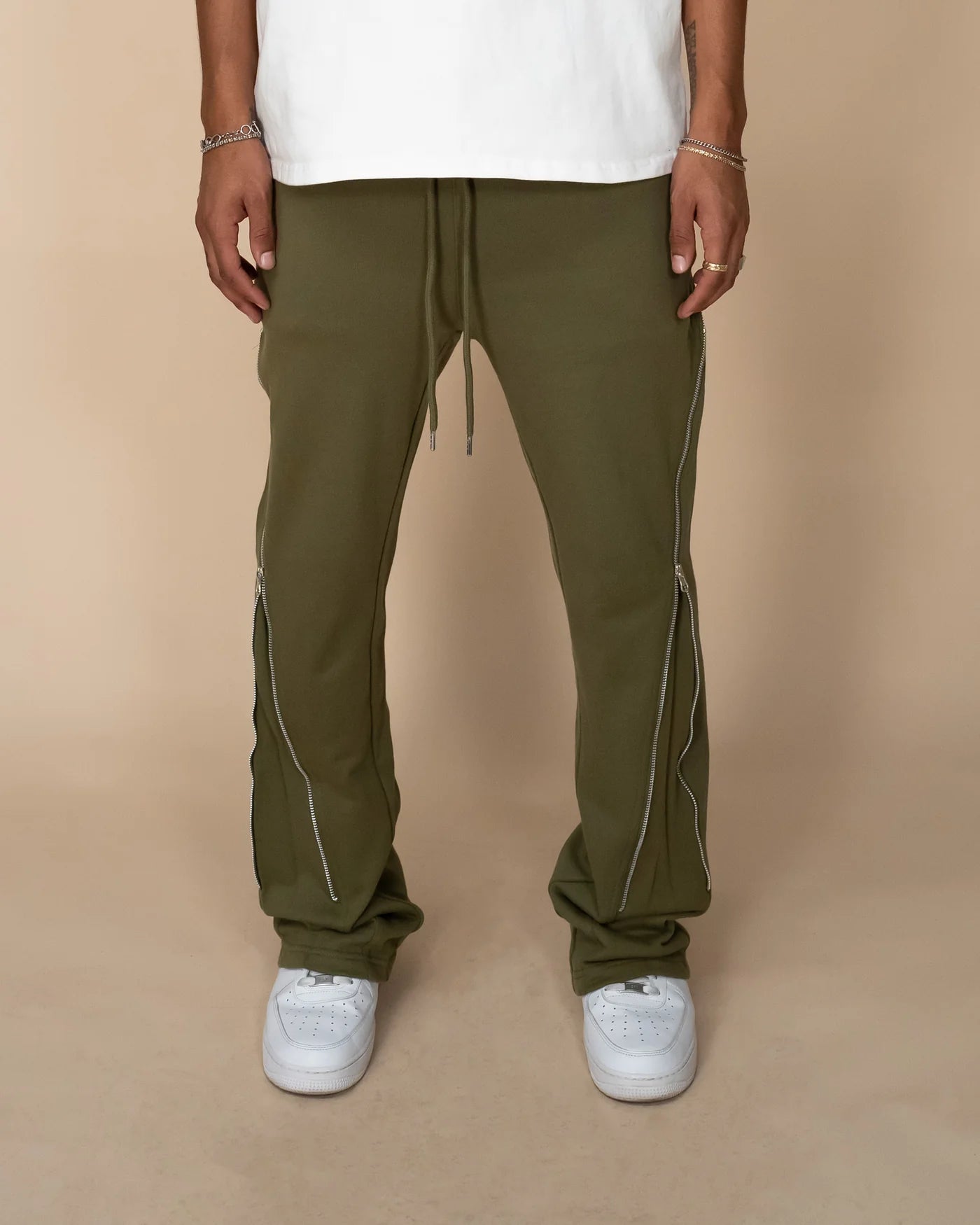 EPTM ZIP FLARED SWEATPANTS OLIVE