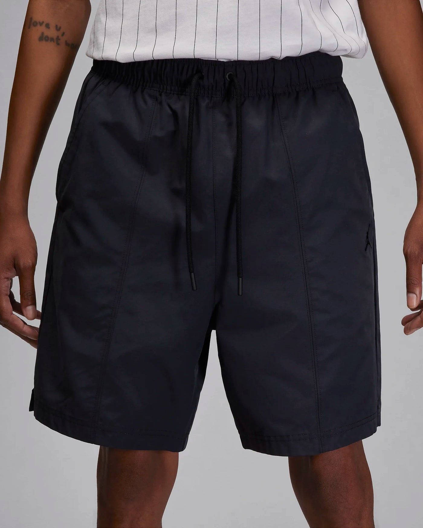 Jordan Essentials Men's Woven Shorts