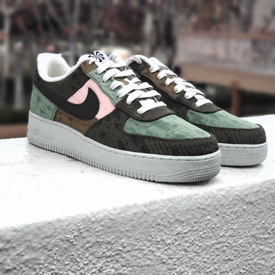 Nike Air Force 1 '07 LV8 Metallic Swoosh Pack - Oil Green