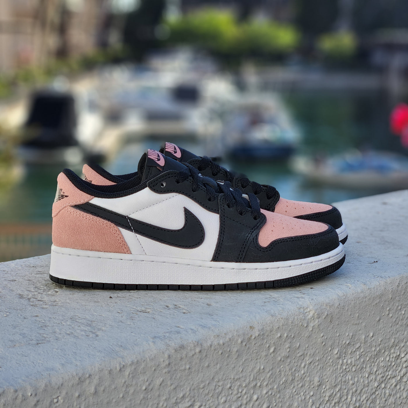 Air Jordan 1 Low OG GS Bleached Coral