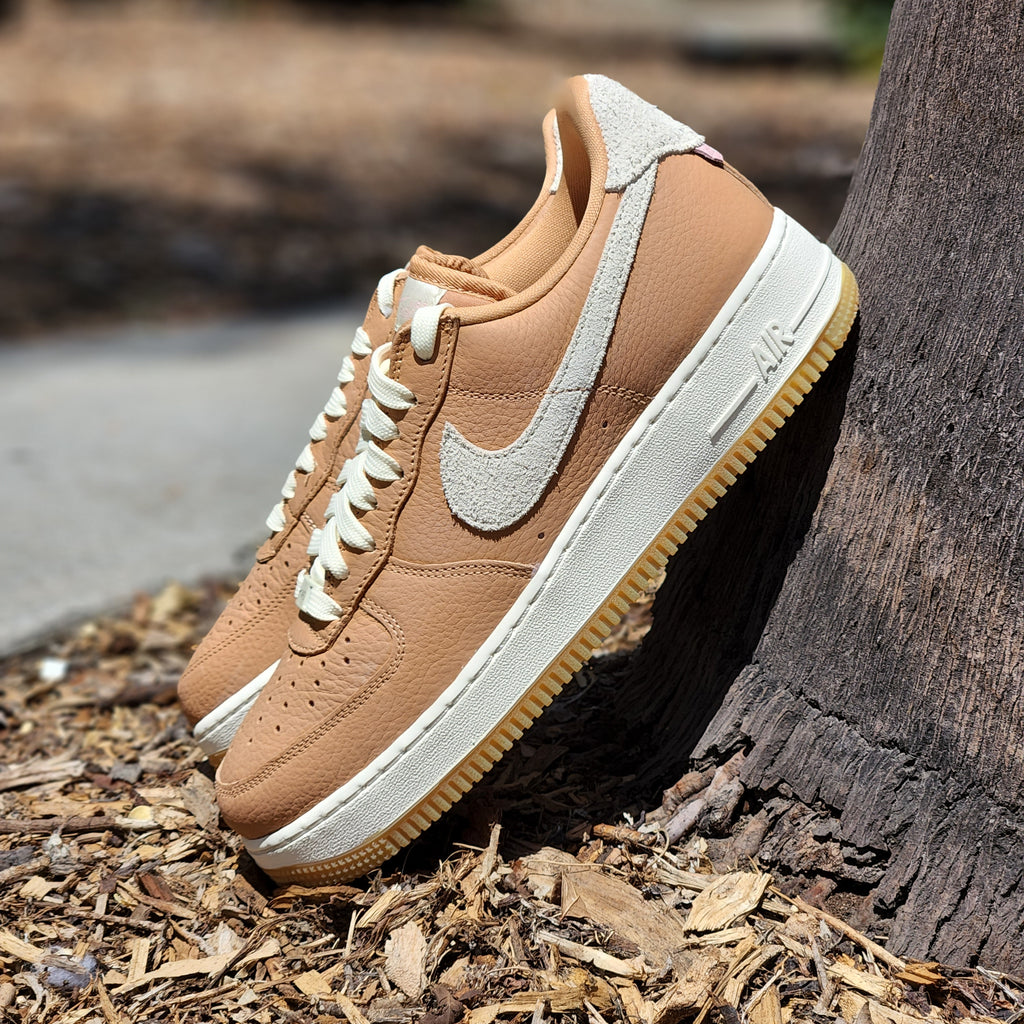 Nike Air Force 1 Low '07 Craft Light Cognac – PRIVATE SNEAKERS