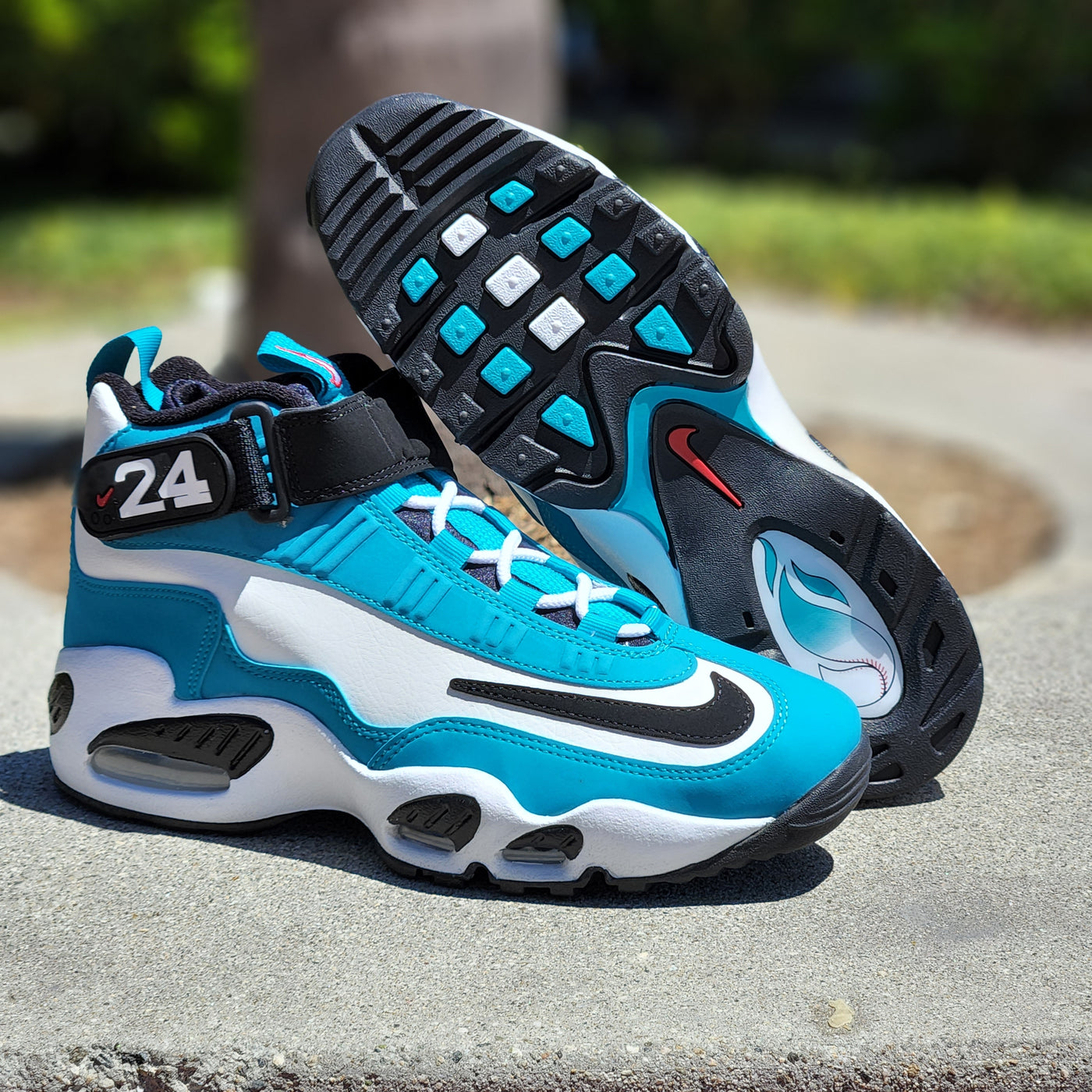Nike Air Griffey Max 1 Alternate DQ8578-300 Release Date